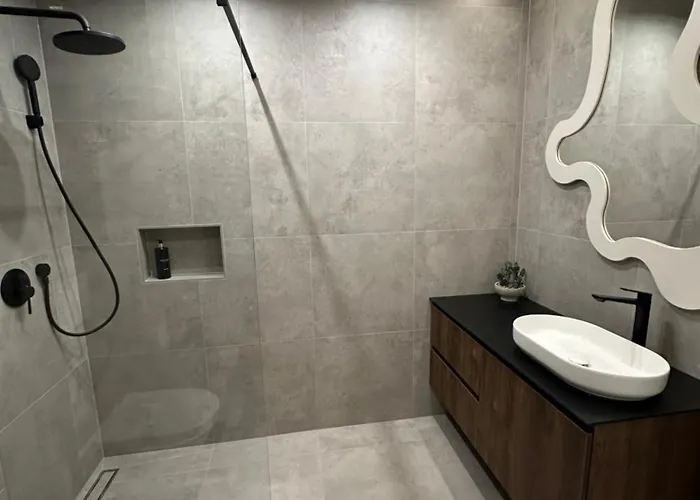 Mediteran Line 2 דירה